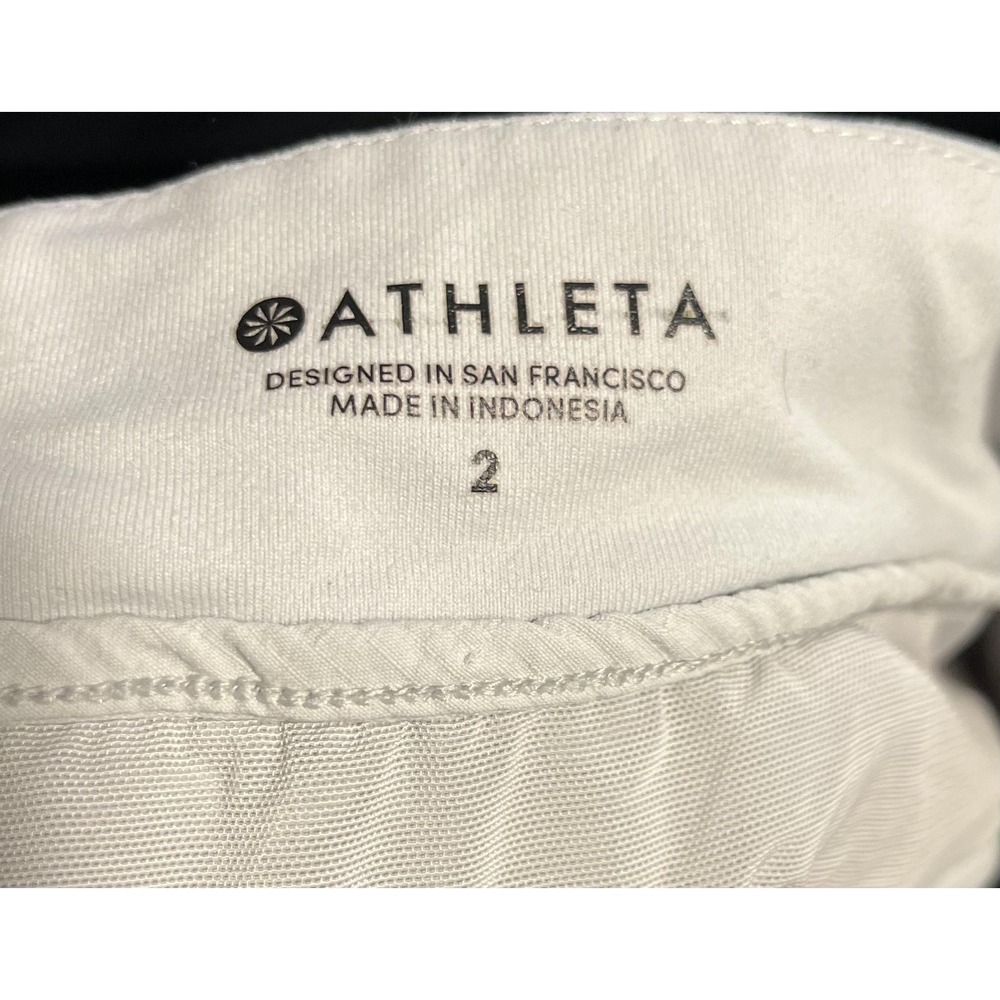Athleta Shorts Womens 2 Khaki Lightweight Hiking Walking Elastic Waist Pockets - Picture 7 of 9